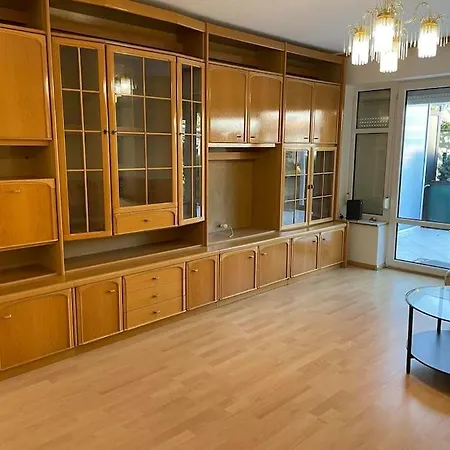 Apartment Schones Reihenhaus In Bremen