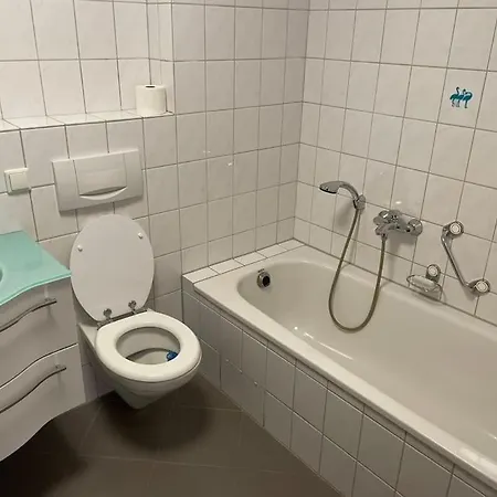 Apartment Schones Reihenhaus In *